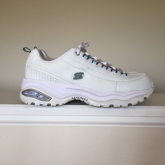 Skechers Shoes - ⬇️$32⬇️ Skechers Walking Shoes Sz 8.5